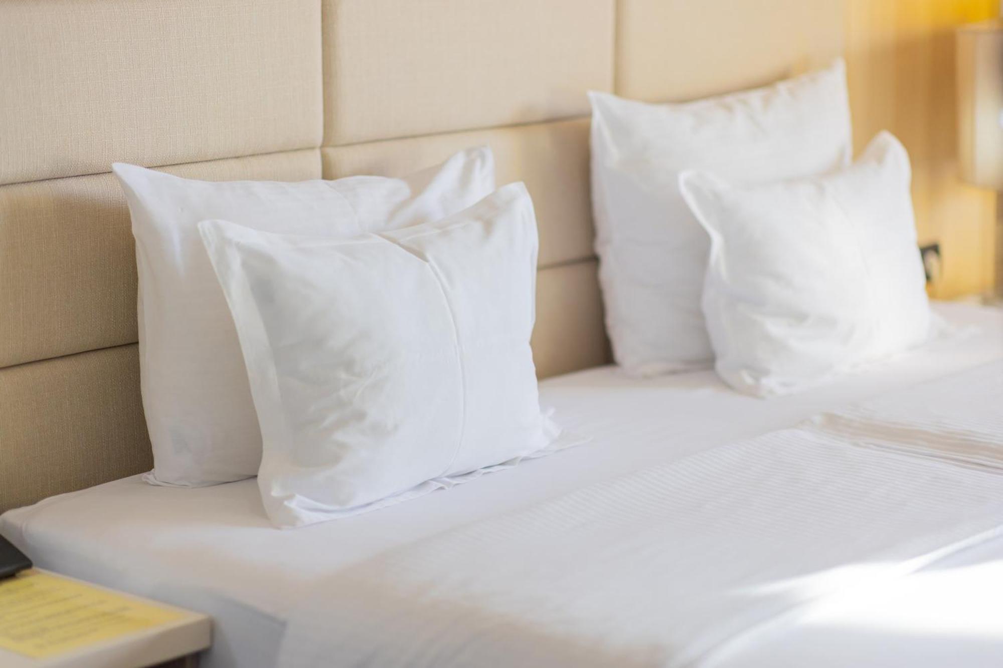 Hotel Holiday Сараєво Екстер'єр фото