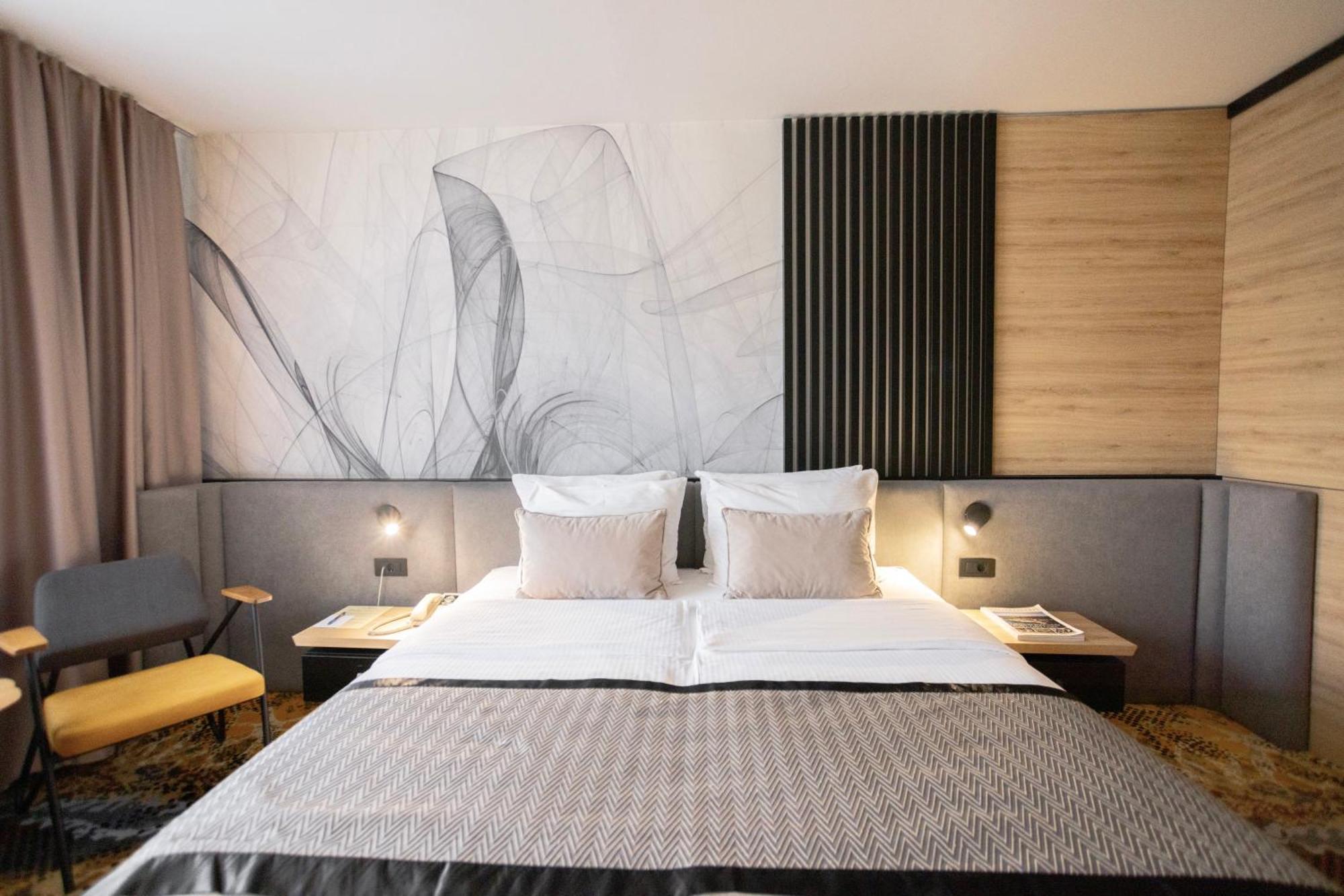 Hotel Holiday Сараєво Екстер'єр фото